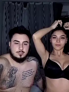 Snapshot of Tdm092 chatting on February 2026 09:57:02 PM Tdm092 online show from February 2026 09:57:02 PM