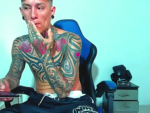 sexy men tatoo online show from November 2025 03:54:01 PM