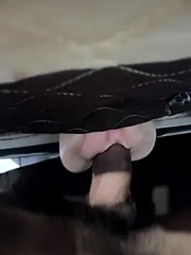 Renatomendes07H online show from March 2026 04:10:01 PM