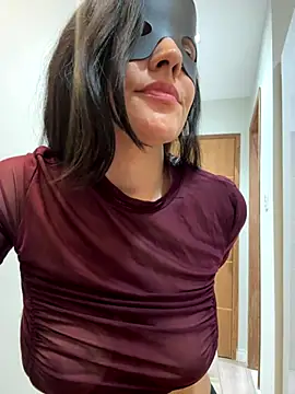 Snapshot of MaryahBlanc chatting on November 2025 12:32:02 AM MaryahBlanc online show from November 2025 12:32:02 AM