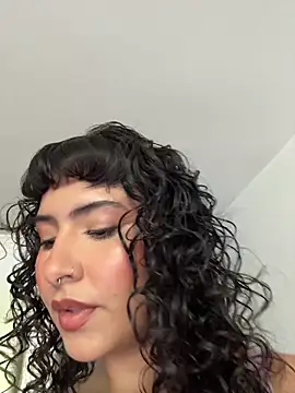 SugarTroubl33 online show from May 2026 02:36:01 PM