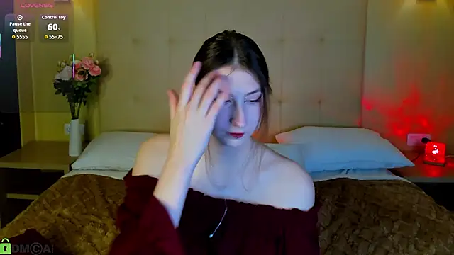 Snapshot of May_Yam chatting on November 2025 01:06:01 AM May Yam online show from November 2025 01:06:01 AM