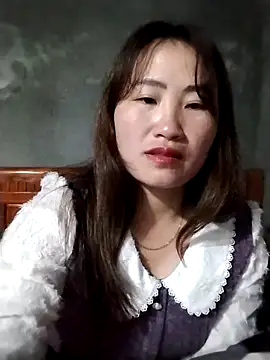 emini-xx online show from January 2026 02:33:02 PM