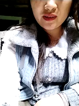 emini-xx online show from February 2026 11:06:02 AM