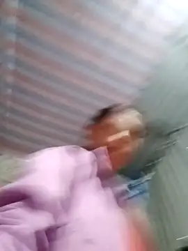 bella-la online show from November 2025 11:48:01 PM