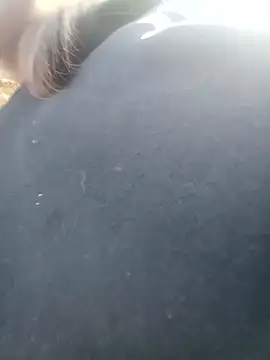 bella-la online show from December 2025 09:25:01 AM