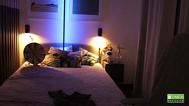 Snapshot of girl_u_never_met chatting on November 2025 06:51:01 PM girl u never met online show from November 2025 06:51:01 PM