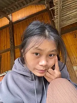 Sophia-123 online show from November 2025 01:38:01 AM