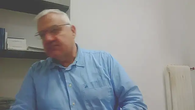 Diegoriv71 online show from January 2026 12:10:01 PM