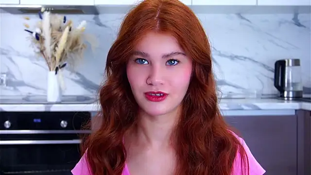 YettaCalabria online show from January 2026 11:04:02 AM