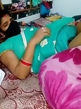 Snapshot of hot_couple_000 chatting on January 2026 02:54:02 PM hot couple 000 online show from January 2026 02:54:02 PM