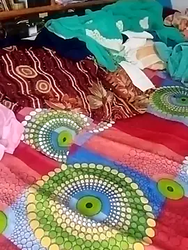 Snapshot of hot_couple_000 chatting on February 2026 04:14:02 PM hot couple 000 online show from February 2026 04:14:02 PM