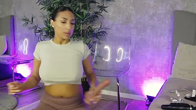 NattyMoonx online show from November 2025 09:41:02 PM