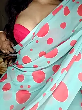 shreyareddy99 online show from April 2026 01:00:01 AM