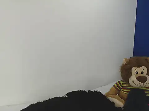 EmmilyConnor online show from April 2026 02:14:02 PM