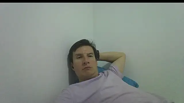 carliesexyman online show from November 2025 02:56:02 AM