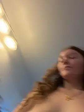 stonerbaby online show from November 2025 07:57:02 PM