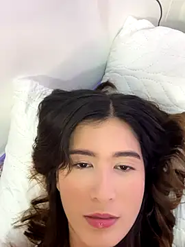 emilyy1  online show from October 2025 03:20:02 AM