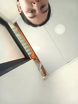 Camila-Valverde online show from January 2026 07:06:01 PM