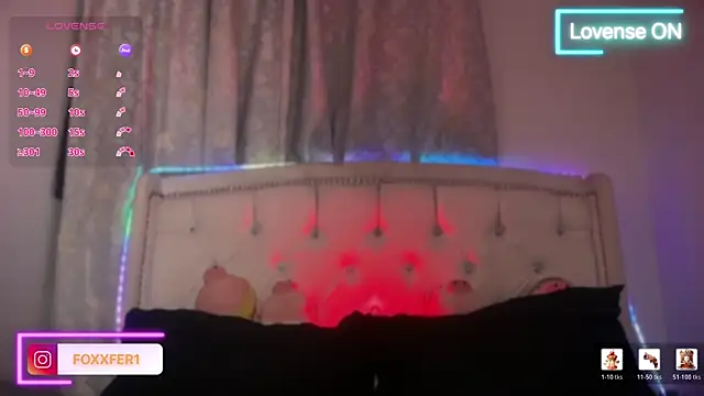 Snapshot of FernandaFox_ chatting on June 2026 04:13:01 AM FernandaFox online show from June 2026 04:13:01 AM