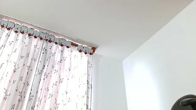 Snapshot of Mike_Fetiche chatting on November 2025 12:28:02 PM Mike Fetiche online show from November 2025 12:28:02 PM