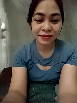 Bamboo-niee123 online show from April 2026 08:03:02 PM