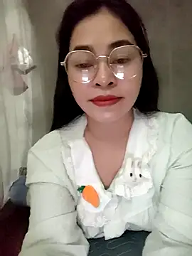 Bamboo-niee123 online show from May 2026 04:01:01 PM