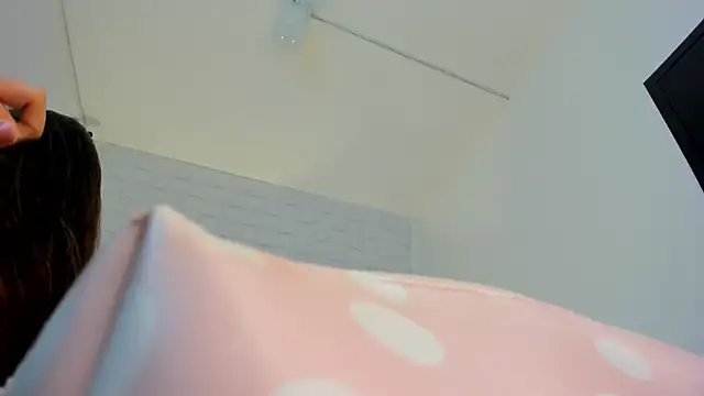 Snapshot of victoria_243 chatting on February 2026 04:44:02 AM victoria 243 online show from February 2026 04:44:02 AM