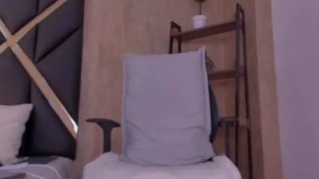 Snapshot of jackfoden01 chatting on October 2025 04:02:02 AM jackfoden01 online show from October 2025 04:02:02 AM