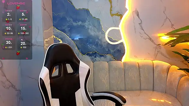 Nikka Tx online show from January 2026 03:19:02 AM