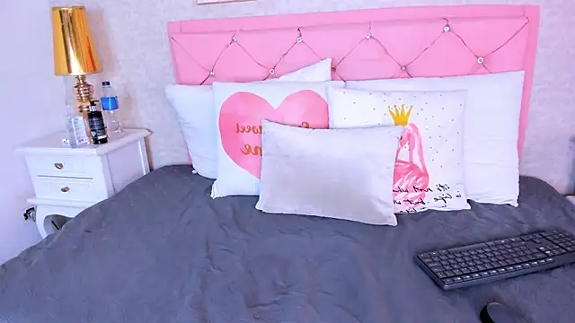 scarlett thompson 7 online show from February 2026 02:59:02 AM