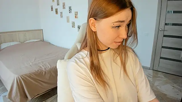 Angella Mills online show from November 2025 06:12:01 AM