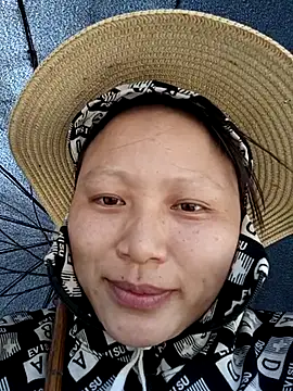 Snapshot of yoyo-mi chatting on May 2026 02:19:02 AM yoyo-mi online show from May 2026 02:19:02 AM