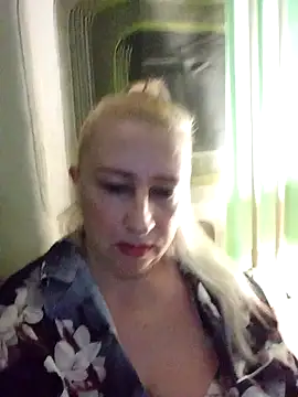 Esenia505 online show from December 2025 04:17:02 AM