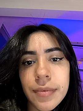 Sara-215 online show from December 2025 02:40:02 AM