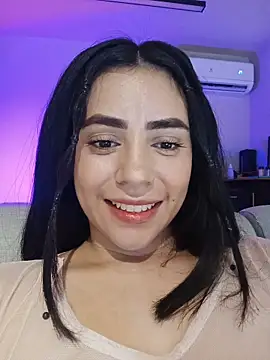 Sara-215 online show from April 2026 05:27:01 AM