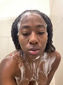 Snapshot of milarain chatting on November 2025 09:08:01 PM milarain online show from November 2025 09:08:01 PM