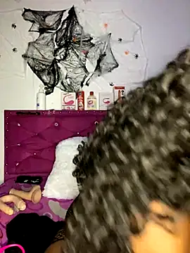 Annaa-Hot online show from November 2025 04:55:02 AM