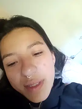 Skay bluee online show from November 2025 06:07:02 PM