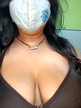 Snapshot of Sexy_ruhi02 chatting on November 2025 02:44:01 AM Sexy ruhi02 online show from November 2025 02:44:01 AM