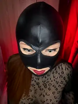 Snapshot of MasterAlexSlavekate chatting on November 2025 08:46:02 PM MasterAlexSlavekate online show from November 2025 08:46:02 PM