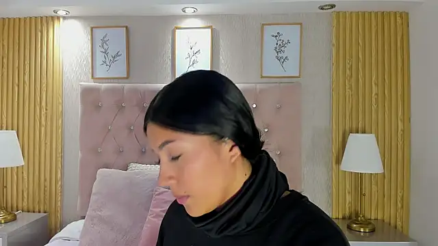 KamyGlam online show from July 2026 08:00:02 PM