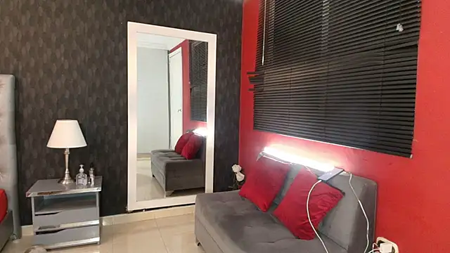 Snapshot of mathiussx chatting on November 2025 03:40:02 AM mathiussx online show from November 2025 03:40:02 AM