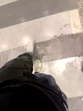 LeoBlaze13 online show from October 2025 05:58:02 PM