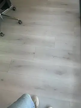 LeoBlaze13 online show from February 2026 06:29:02 PM