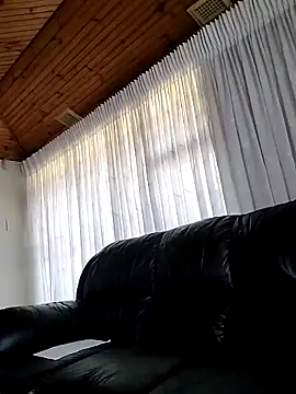 Fancy-Face26 online show from November 2025 01:23:01 PM