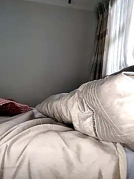 Fancy-Face26 online show from December 2025 01:29:01 PM