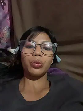 Snapshot of hottiebabe23 chatting on November 2025 05:07:01 AM hottiebabe23 online show from November 2025 05:07:01 AM