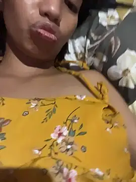 Snapshot of hottiebabe23 chatting on December 2025 01:24:02 AM hottiebabe23 online show from December 2025 01:24:02 AM