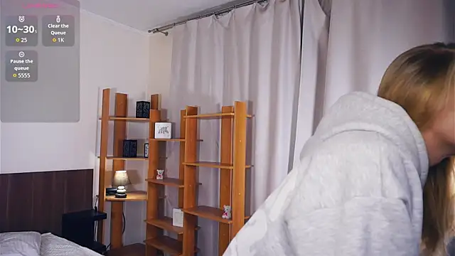 Snapshot of DierdreJacobsohn chatting on January 2026 07:22:01 AM DierdreJacobsohn online show from January 2026 07:22:01 AM